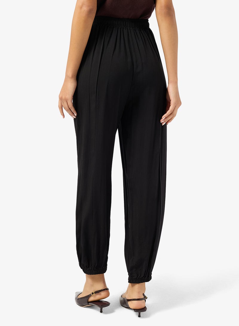 Ginger Comfort Fit Pleated Yoga Pants - Image 3